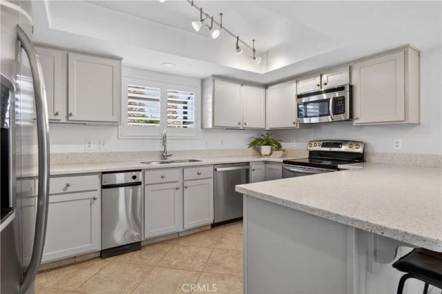 9671 Hoylake, Desert Hot Springs, CA 92240