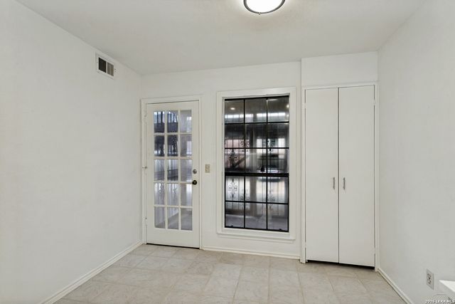 7815 Broadway Apt 105, San Antonio, TX 78209