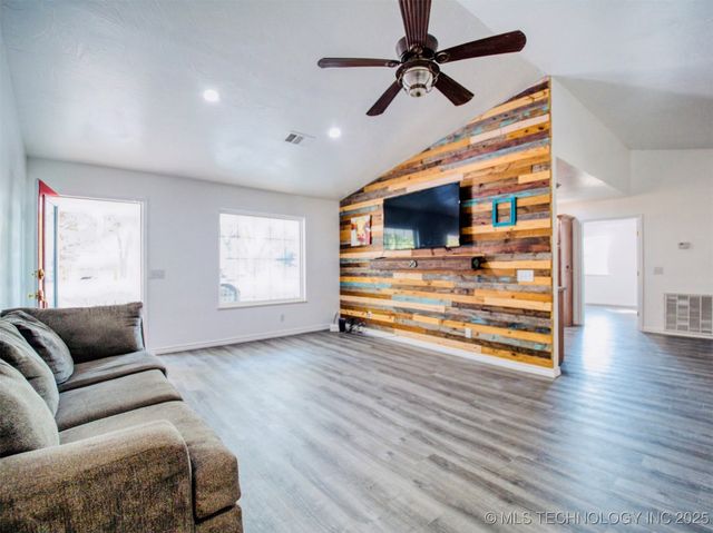 7345 D, Kingston, OK 73439