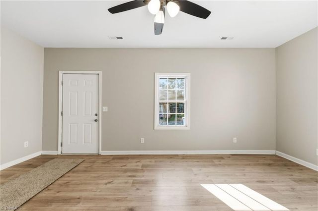 1805 Center Street SE, Winston-salem, NC 27127