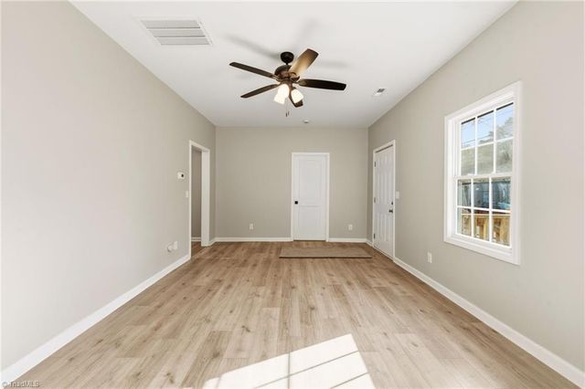 1805 Center Street SE, Winston-salem, NC 27127