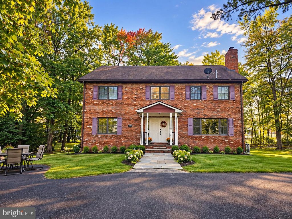2054 BERKS RD #, LANSDALE, PA 19446 — exterior