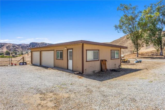 30240 San Timoteo Canyon, Redlands, CA 92373