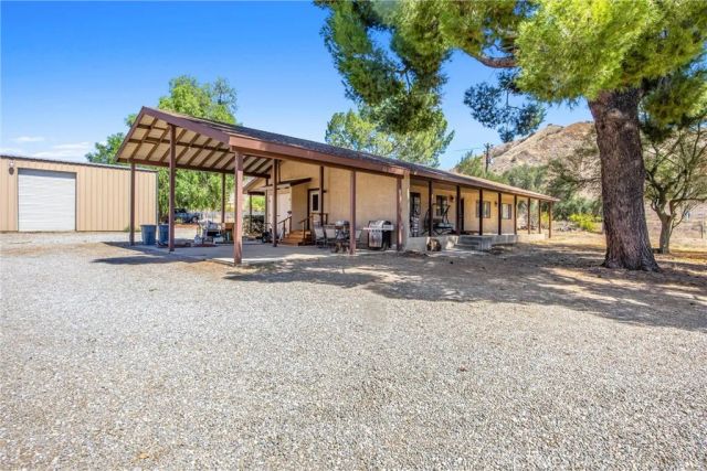30240 San Timoteo Canyon, Redlands, CA 92373