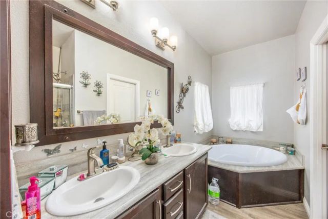 30240 San Timoteo Canyon, Redlands, CA 92373