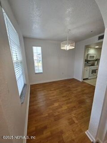 10075 GATE Parkway N, 110, Jacksonville, FL 32246