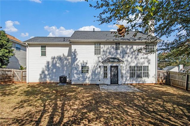 3255 Sugar Creek SE Trace, Atlanta, GA 30316