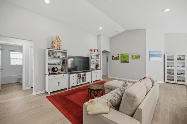 4611 SE 89TH STREET, Ocala, FL 34480