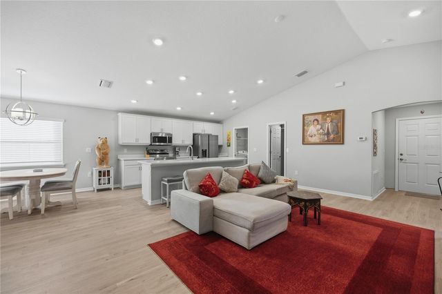 4611 SE 89TH STREET, Ocala, FL 34480