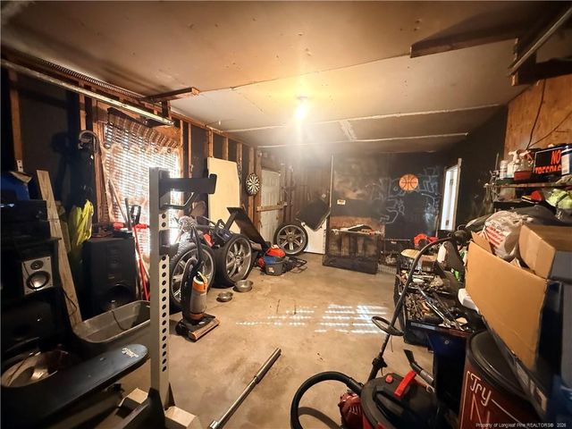 4915 Rosehill Road, Fayetteville, NC 28311