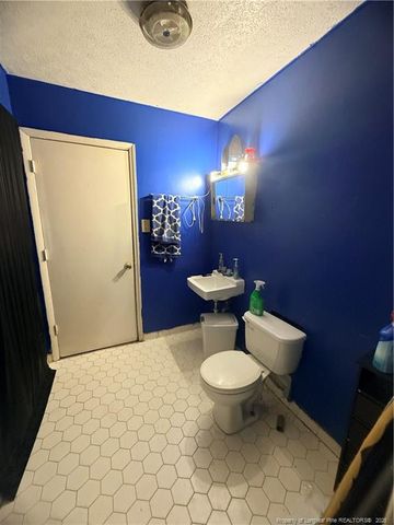 4915 Rosehill Road, Fayetteville, NC 28311