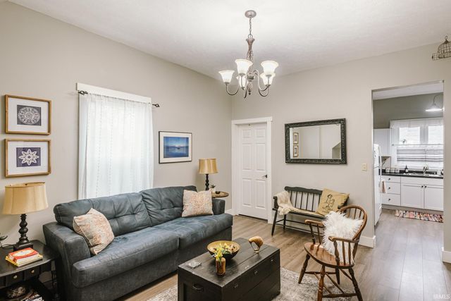 735 N Elm Street, Muncie, IN 47305