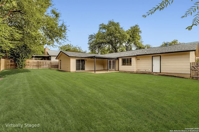 4423 Las Cruces, San Antonio, TX 78233