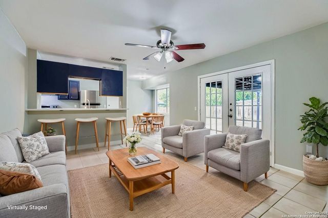 4423 Las Cruces, San Antonio, TX 78233