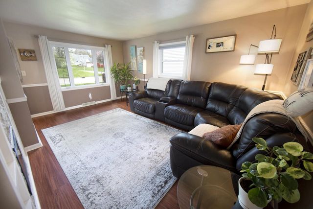 1326 122nd STREET, West Allis, WI 53214