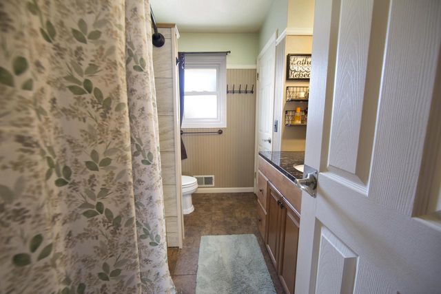 1326 122nd STREET, West Allis, WI 53214