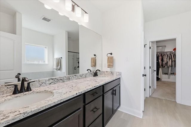 6655 Ashby Way, Orange, TX 77630