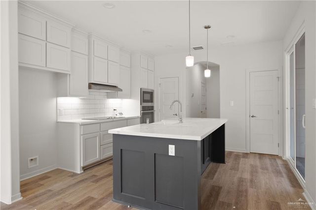 1409 Zurich Avenue, Mcallen, TX 78504