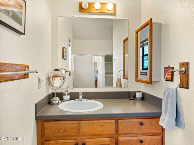 4573 N PORTAL Drive, Pine, AZ 85544