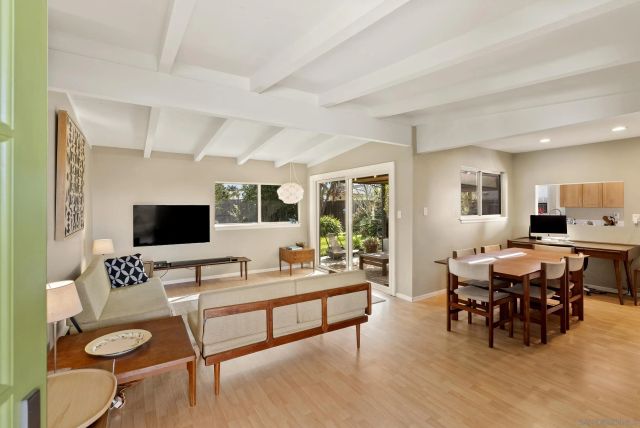 4635 Cheshire St, San Diego, CA 92117