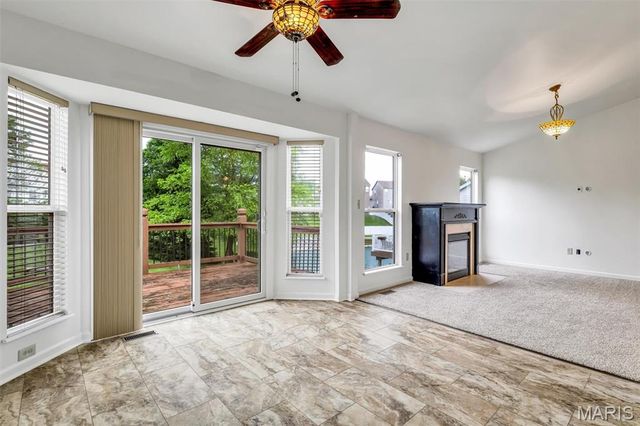 176 Carytown Lane, Florissant, MO 63034