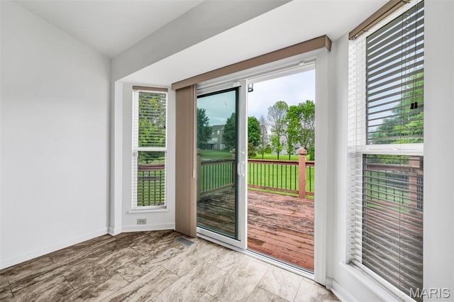 176 Carytown Lane, Florissant, MO 63034