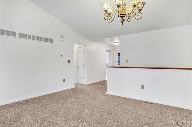176 Carytown Lane, Florissant, MO 63034