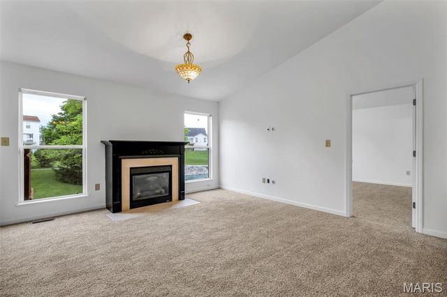 176 Carytown Lane, Florissant, MO 63034