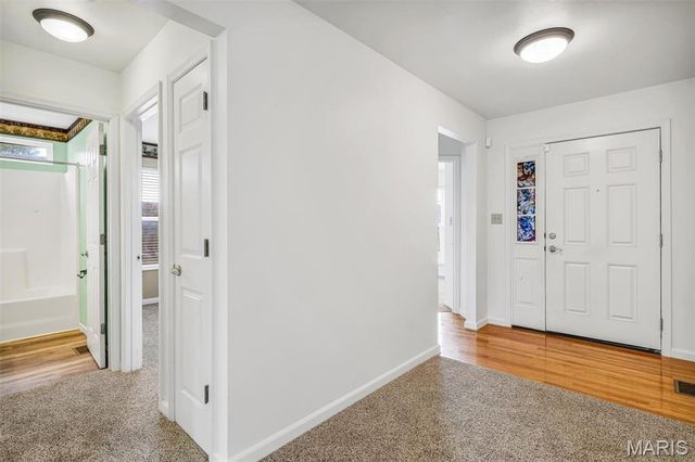 176 Carytown Lane, Florissant, MO 63034