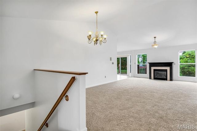 176 Carytown Lane, Florissant, MO 63034