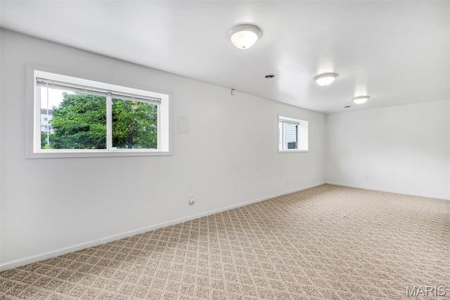 176 Carytown Lane, Florissant, MO 63034