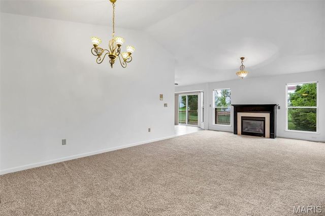 176 Carytown Lane, Florissant, MO 63034