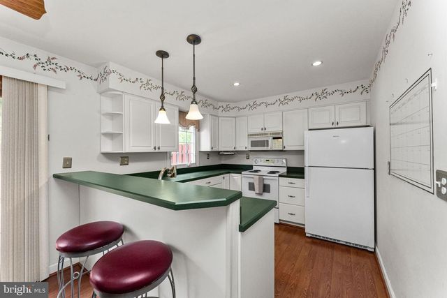 335 LEROY ST, Philadelphia, PA 19128