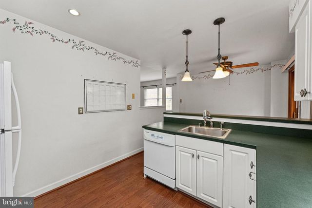335 LEROY ST, Philadelphia, PA 19128