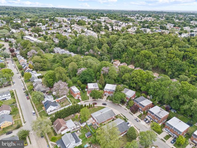 335 LEROY ST, Philadelphia, PA 19128
