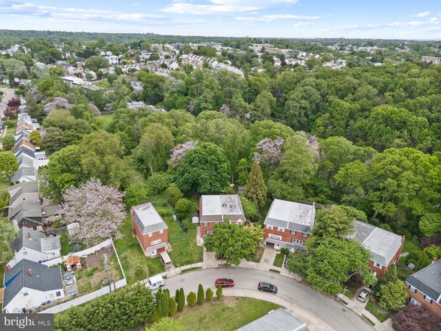 335 LEROY ST, Philadelphia, PA 19128