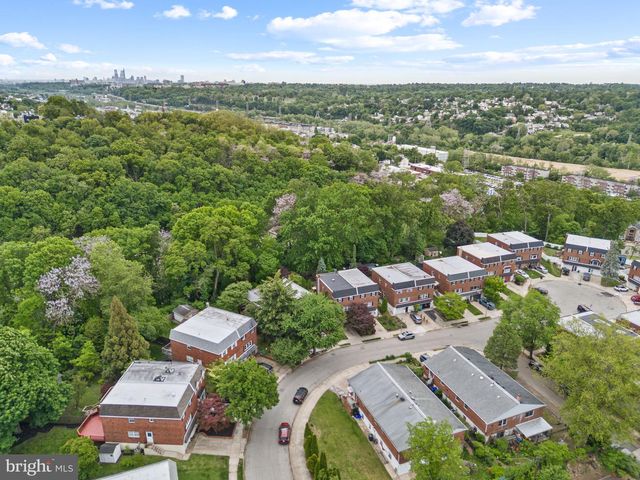 335 LEROY ST, Philadelphia, PA 19128