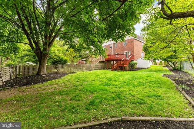 335 LEROY ST, Philadelphia, PA 19128