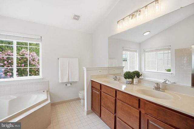 14414 KINGS CROSSING BLVD, Boyds, MD 20841