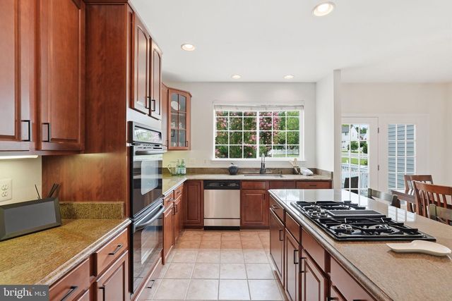 14414 KINGS CROSSING BLVD, Boyds, MD 20841