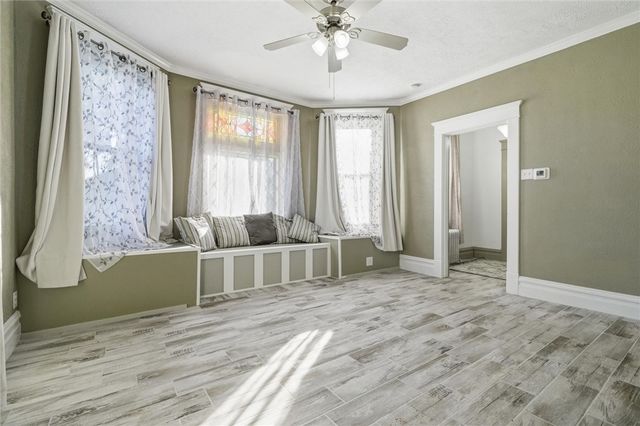 109 1st St., Dravosburg, PA 15034