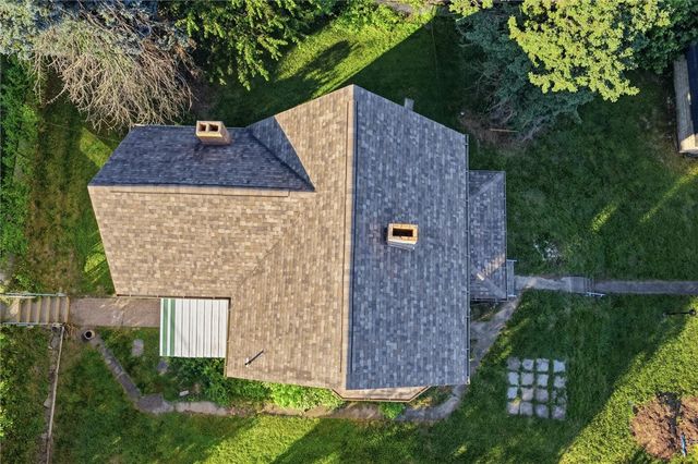 109 1st St., Dravosburg, PA 15034
