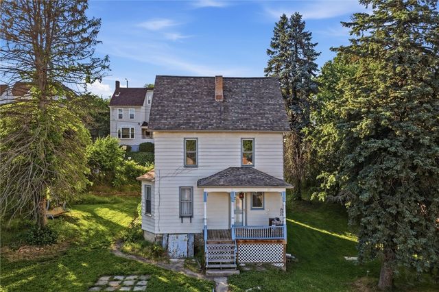 109 1st St., Dravosburg, PA 15034