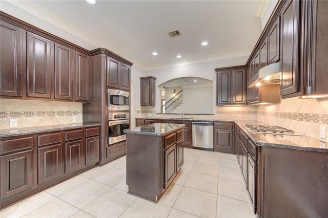 11623 Royal Oaks Crossing, Houston, TX 77082
