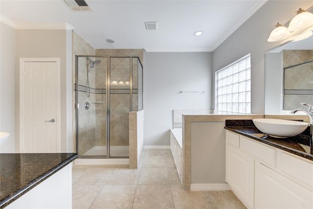 11623 Royal Oaks Crossing, Houston, TX 77082