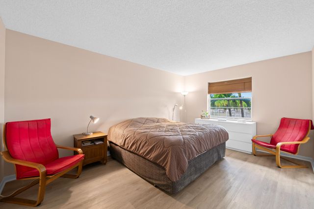 5180 E Sabal Palm Boulevard 239, Tamarac, FL 33319