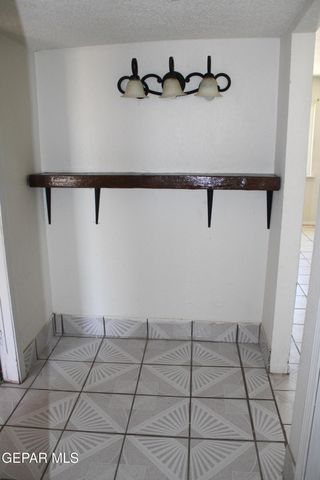 1368 REID Road B, Socorro, TX 79927