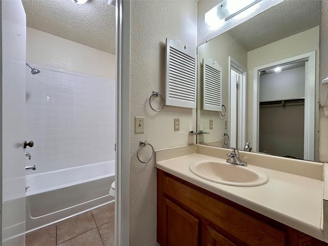 2003 Leeann DR, Austin, TX 78758