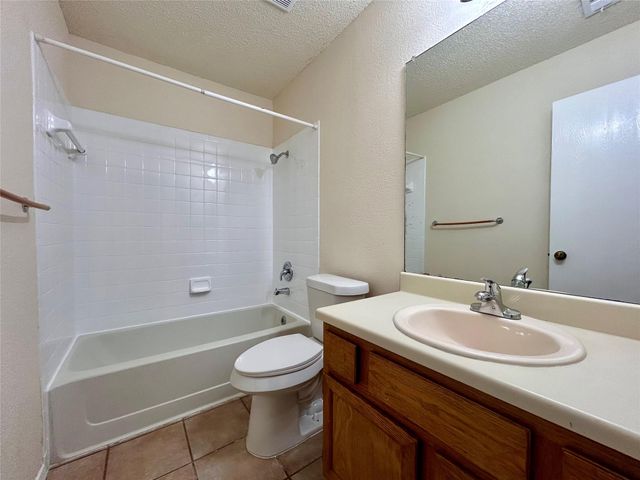 2003 Leeann DR, Austin, TX 78758