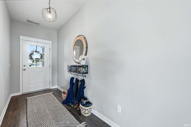 12513 Palmira Boulevard, Fort Wayne, IN 46818